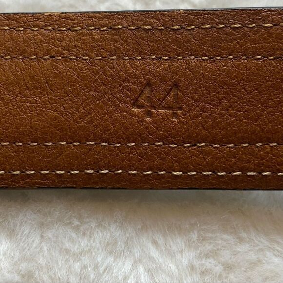 Johnston & Murphy Brown and Black Leather Belt Size 44 - Picture 4 of 12